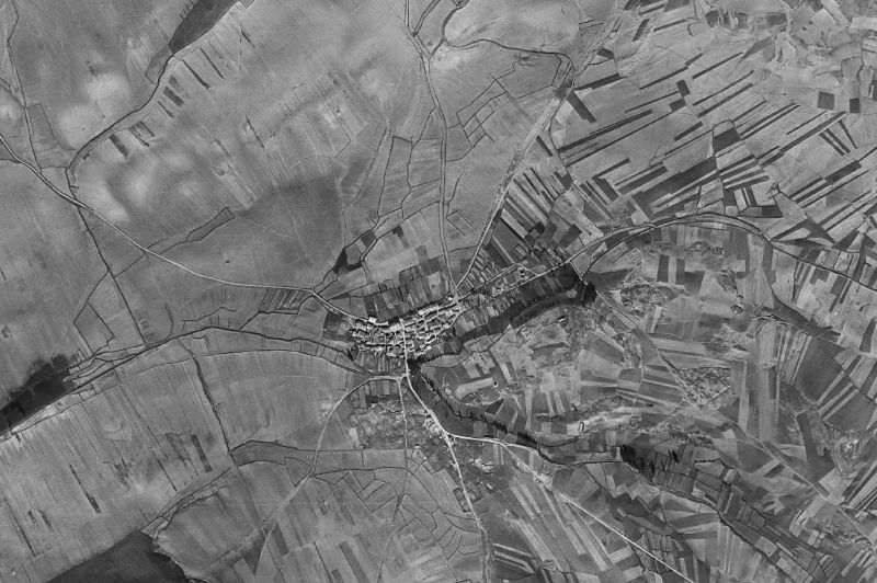 Ortofoto de 1956-1957 del núcleo de Romanillos de Atienza