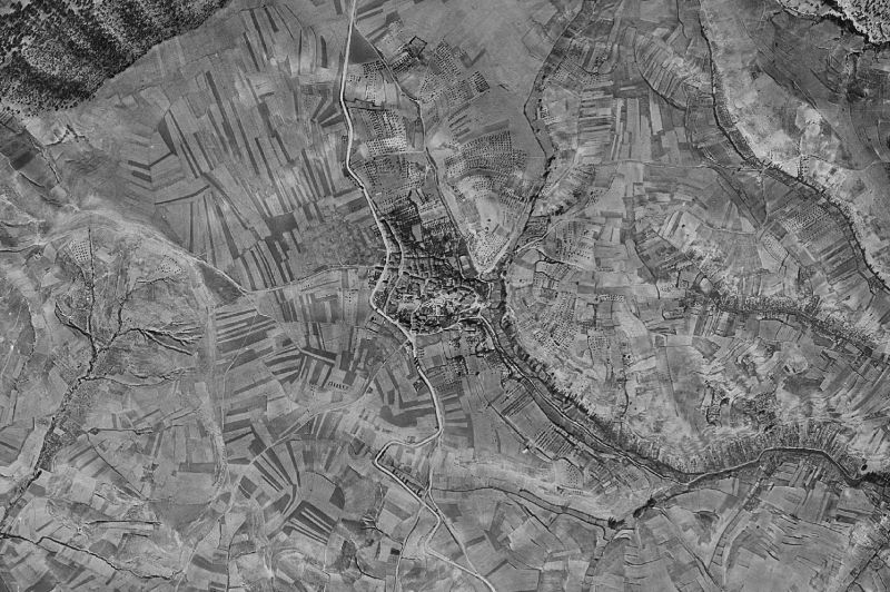 Ortofoto de 1956-1957 del núcleo de La Toba