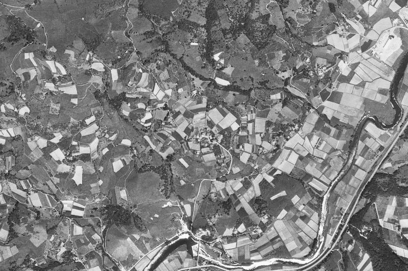 Ortofoto de 1956-1957 del núcleo de Aduna