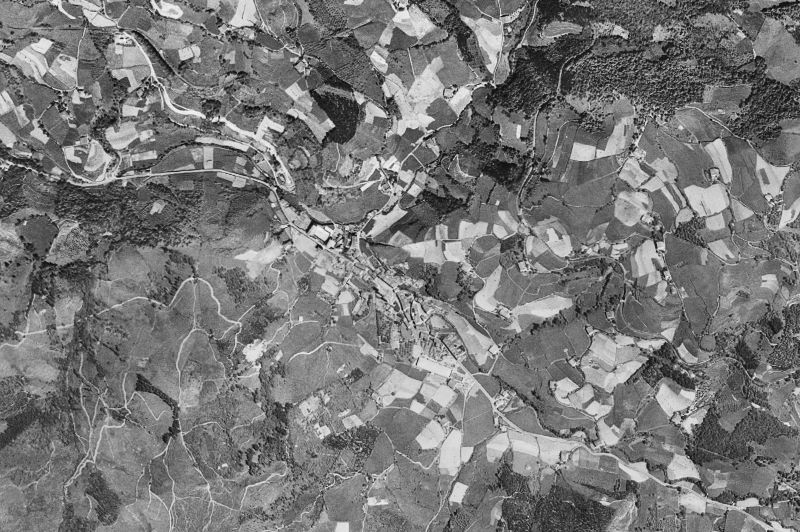 Ortofoto de 1956-1957 del núcleo de Antzuola