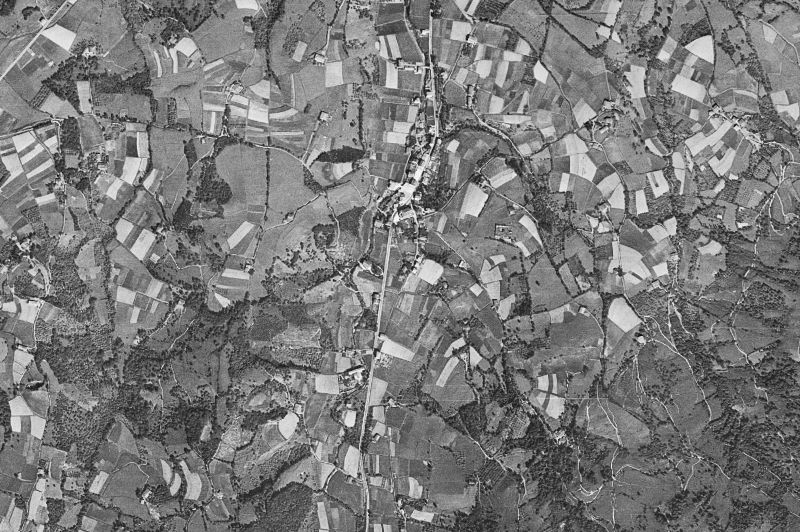 Ortofoto de 1956-1957 del núcleo de Idiazabal