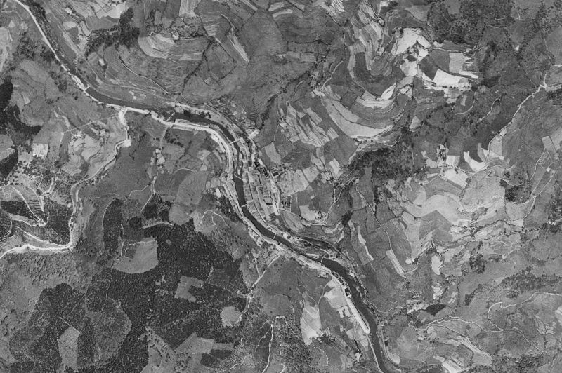 Ortofoto de 1956-1957 del núcleo de Soraluze-Placencia de las Armas