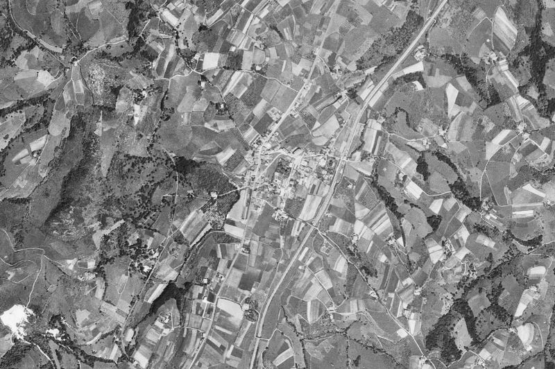 Ortofoto de 1956-1957 del núcleo de Urnieta