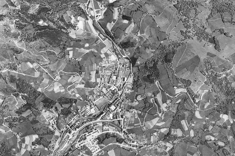 Ortofoto de 1956-1957 del núcleo de Urretxu