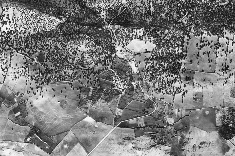 Ortofoto de 1956-1957 del núcleo de Cumbres de Enmedio