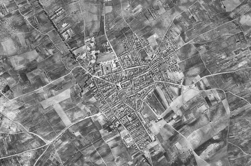 Ortofoto de 1956-1957 del núcleo de Rociana del Condado