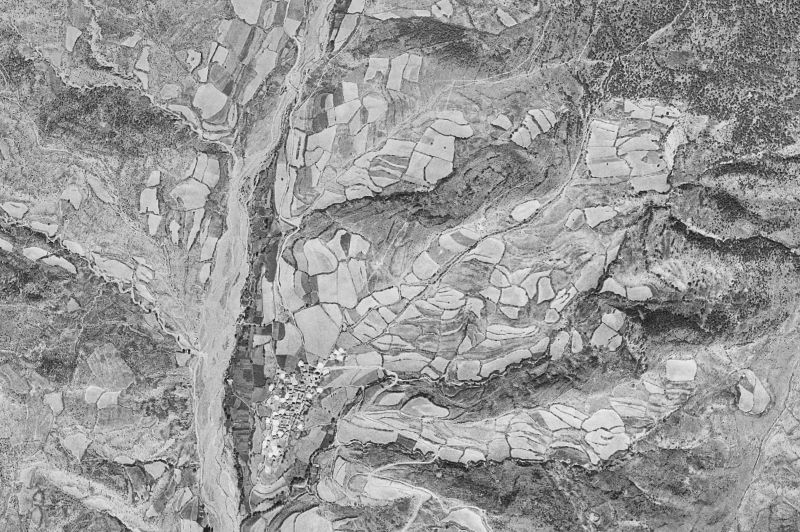 Ortofoto de 1956-1957 del núcleo de Aisa