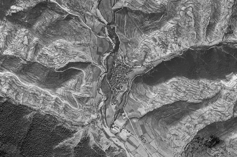 Ortofoto de 1956-1957 del núcleo de Ansó