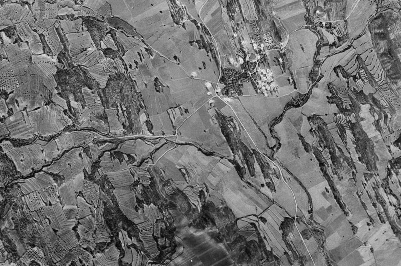 Ortofoto de 1956-1957 del núcleo de Azara