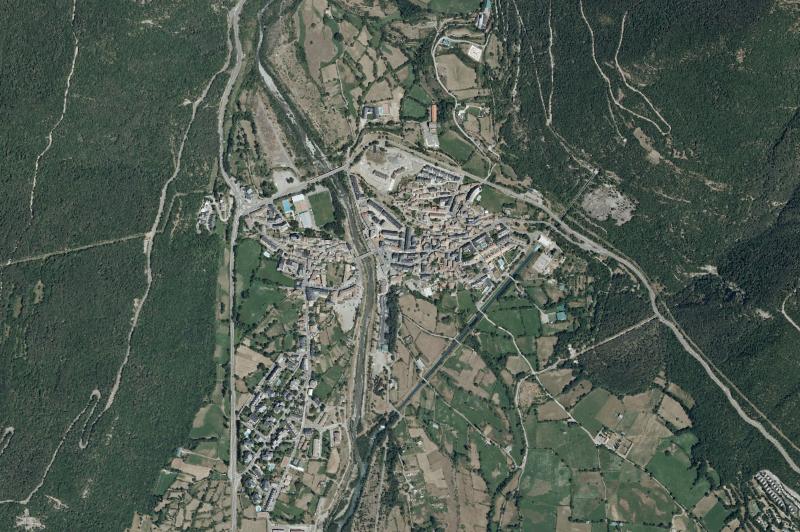 Ortofoto actual del núcleo de Biescas