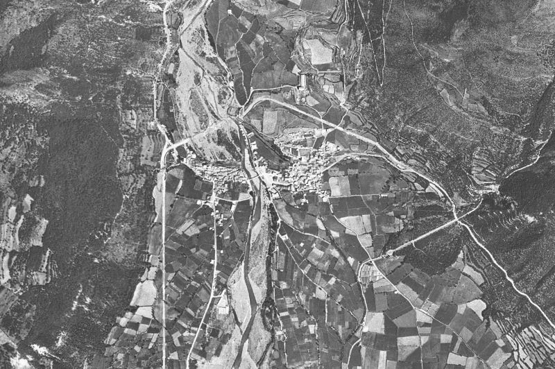 Ortofoto de 1956-1957 del núcleo de Biescas