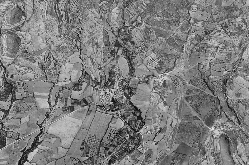 Ortofoto de 1956-1957 del núcleo de Loarre