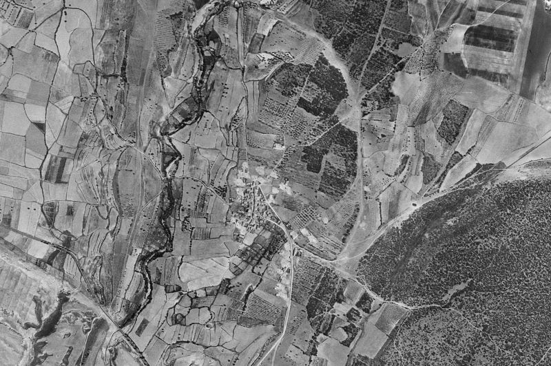 Ortofoto de 1956-1957 del núcleo de Loscorrales
