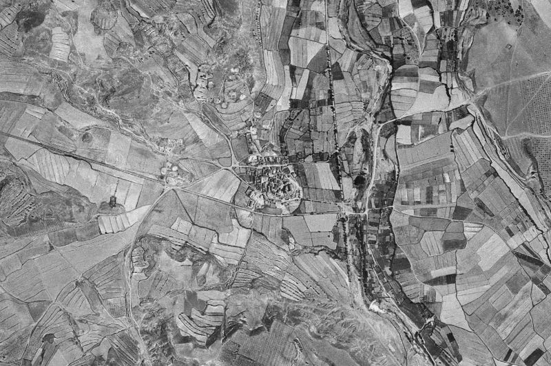 Ortofoto de 1956-1957 del núcleo de Novales