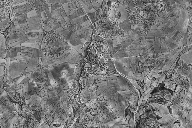 Ortofoto de 1956-1957 del núcleo de Salas Bajas