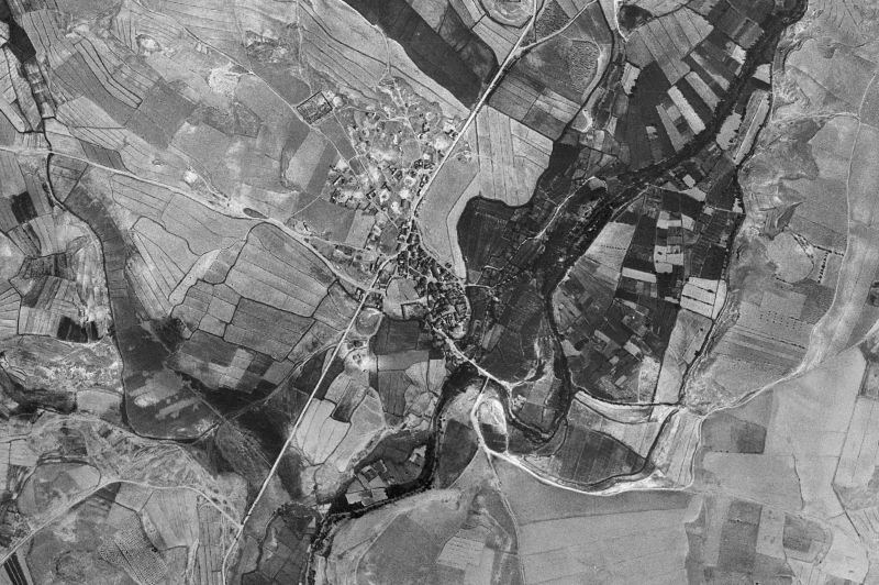 Ortofoto de 1956-1957 del núcleo de Sangarrén
