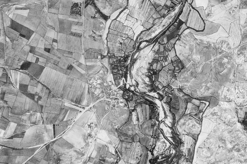 Ortofoto de 1956-1957 del núcleo de Torres de Barbués