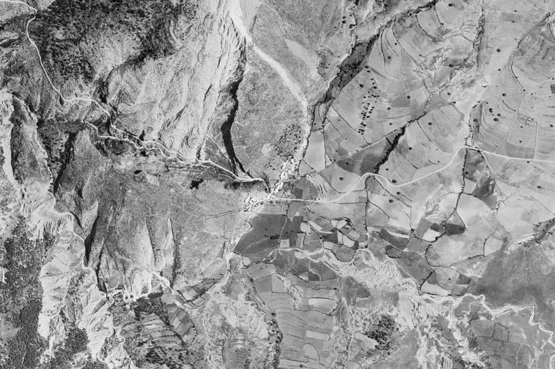 Ortofoto de 1956-1957 del núcleo de Valle de Lierp