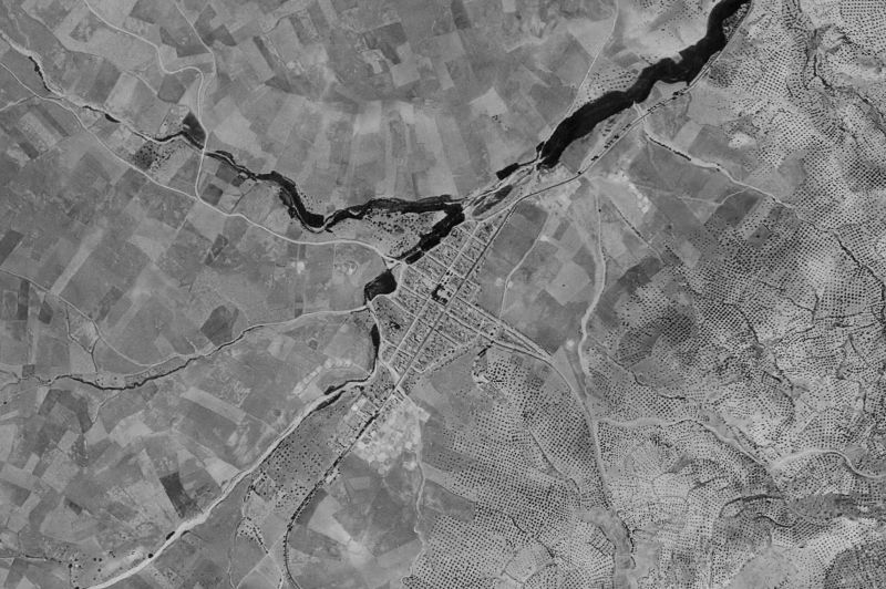 Ortofoto de 1956-1957 del núcleo de Campillo de Arenas