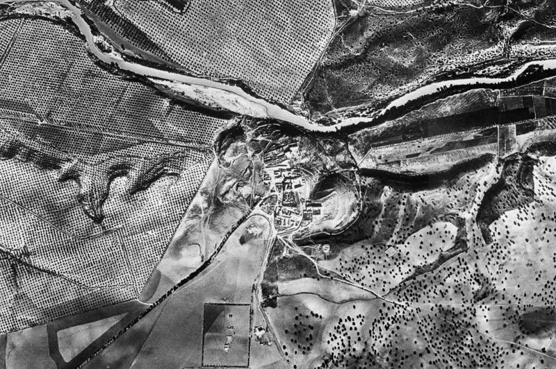 Ortofoto de 1956-1957 del núcleo de Espeluy