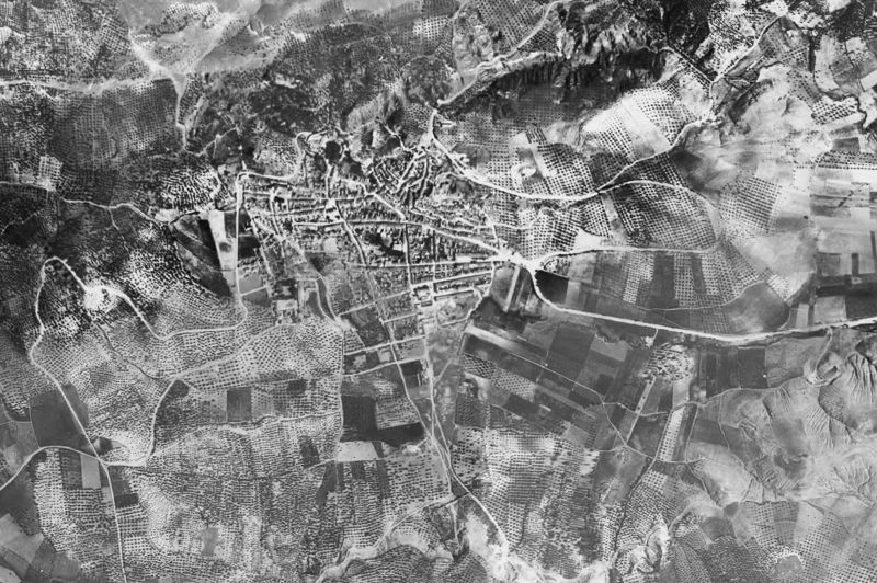 Ortofoto de 1956-1957 del núcleo de Huelma