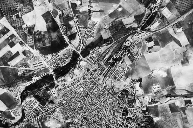Ortofoto de 1956-1957 del núcleo de Linares