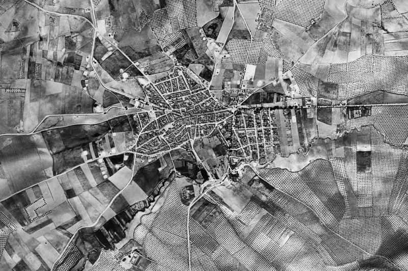 Ortofoto de 1956-1957 del núcleo de Peal de Becerro