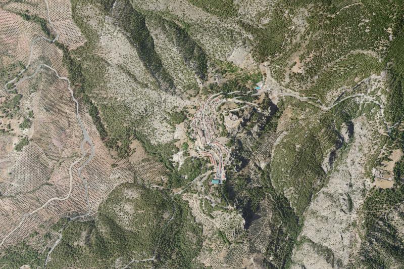 Ortofoto actual del núcleo de Segura de la Sierra