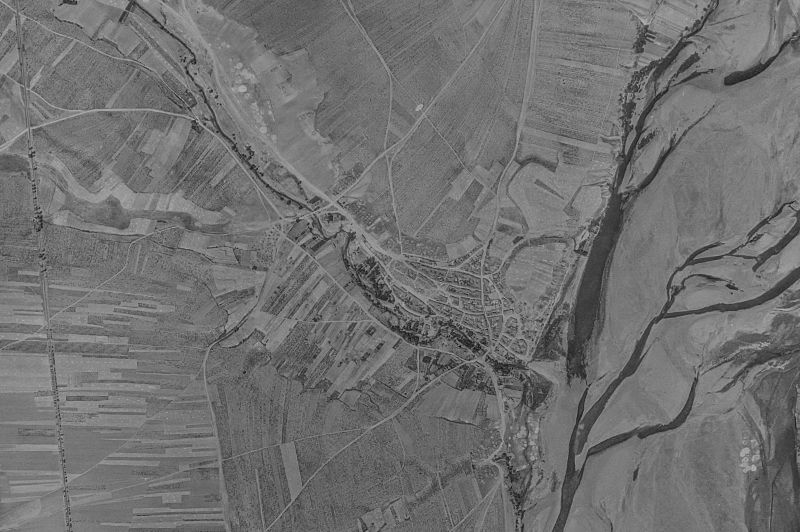Ortofoto de 1956-1957 del núcleo de Ardón