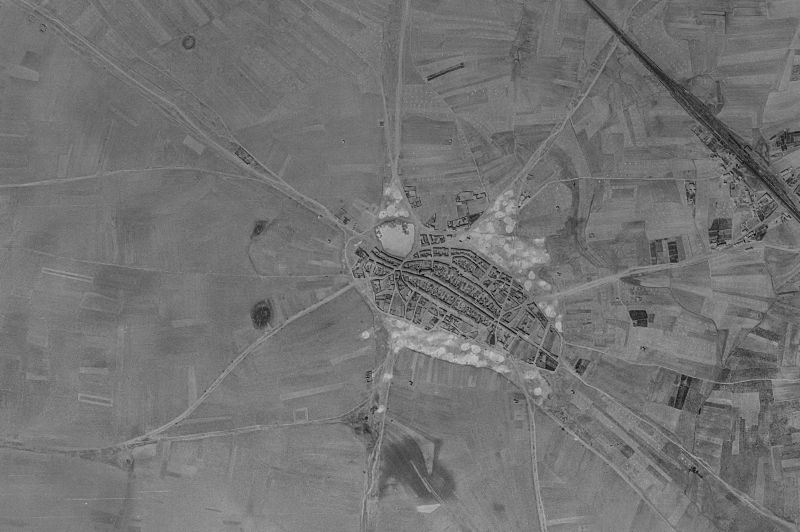 Ortofoto de 1956-1957 del núcleo de El Burgo Ranero