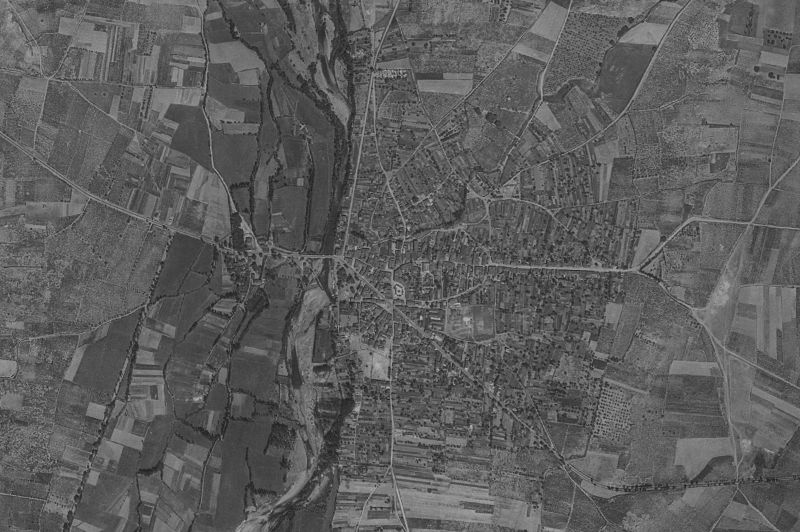 Ortofoto de 1956-1957 del núcleo de Cacabelos