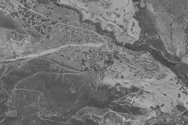 Ortofoto de 1956-1957 del núcleo de Valle de Ancares
