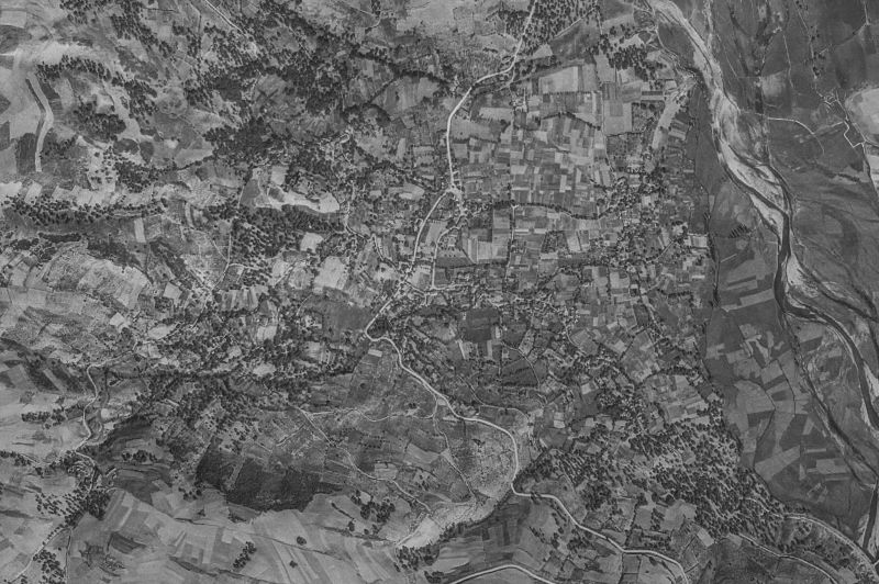 Ortofoto de 1956-1957 del núcleo de Corullón
