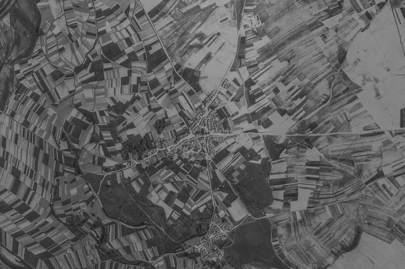 Ortofoto de 1956-1957 del núcleo de Regueras de Arriba