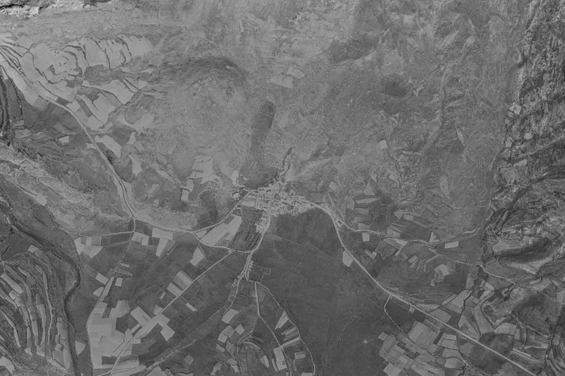 Ortofoto de 1956-1957 del núcleo de Sena de Luna