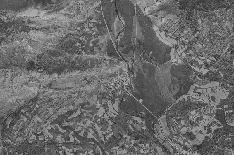 Ortofoto de 1956-1957 del núcleo de Valdelugueros