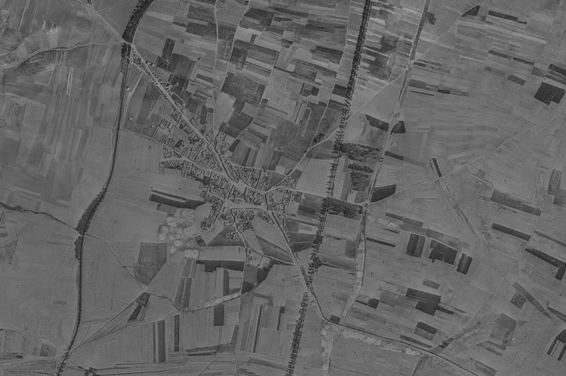 Ortofoto de 1956-1957 del núcleo de Villamandos