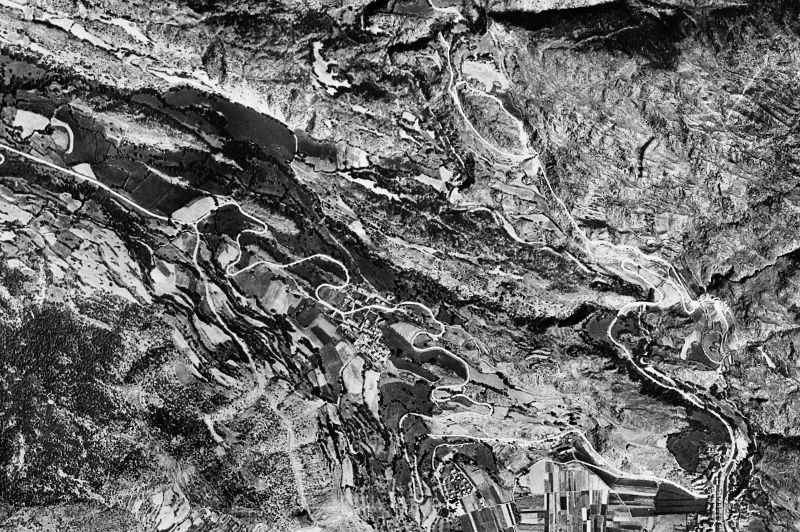 Ortofoto de 1956-1957 del núcleo de Alt Àneu