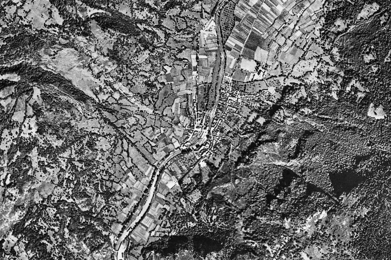 Ortofoto de 1956-1957 del núcleo de Les