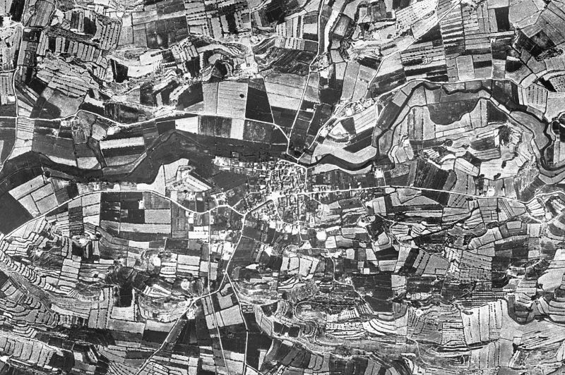 Ortofoto de 1956-1957 del núcleo de Montgai