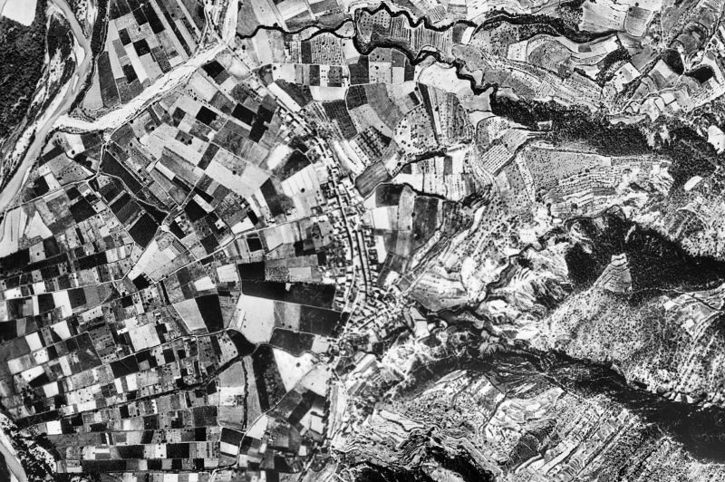 Ortofoto de 1956-1957 del núcleo de Oliana