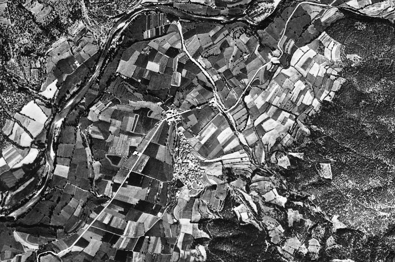 Ortofoto de 1956-1957 del núcleo de Ribera d'Urgellet