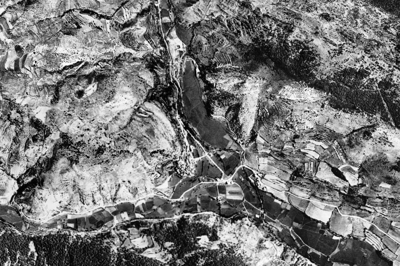 Ortofoto de 1956-1957 del núcleo de Les Valls d'Aguilar