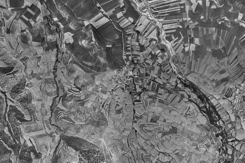 Ortofoto de 1956-1957 del núcleo de Bezares