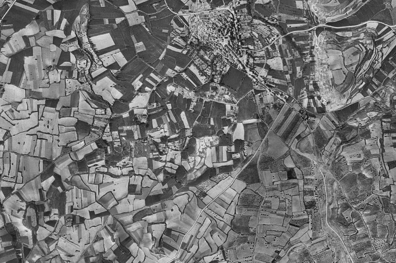 Ortofoto de 1956-1957 del núcleo de Entrena