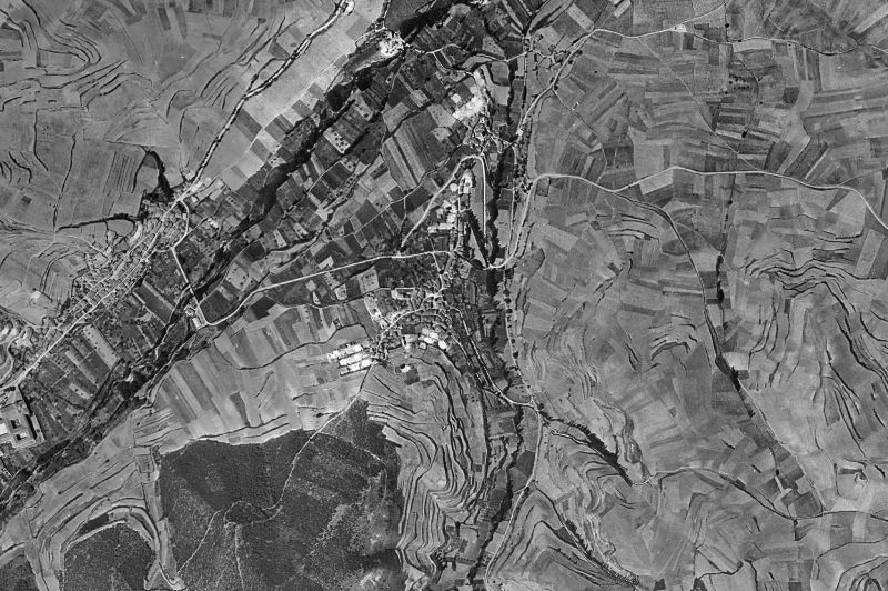 Ortofoto de 1956-1957 del núcleo de Estollo