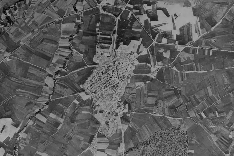 Ortofoto de 1956-1957 del núcleo de Grañón