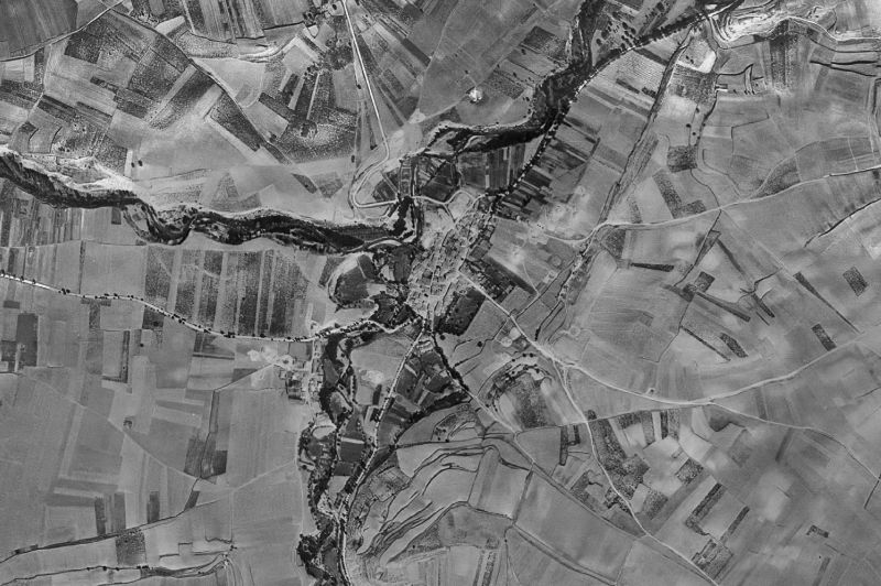 Ortofoto de 1956-1957 del núcleo de Herramélluri