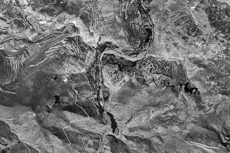 Ortofoto de 1956-1957 del núcleo de Leza de Río Leza