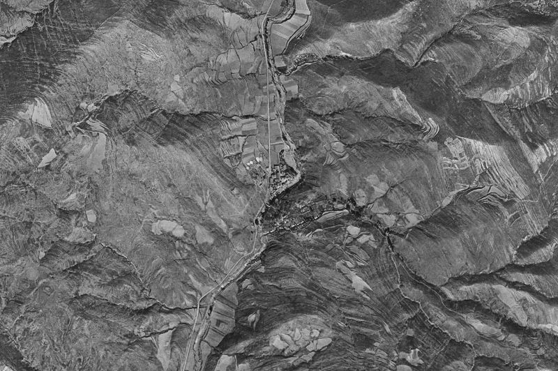 Ortofoto de 1956-1957 del núcleo de Robres del Castillo